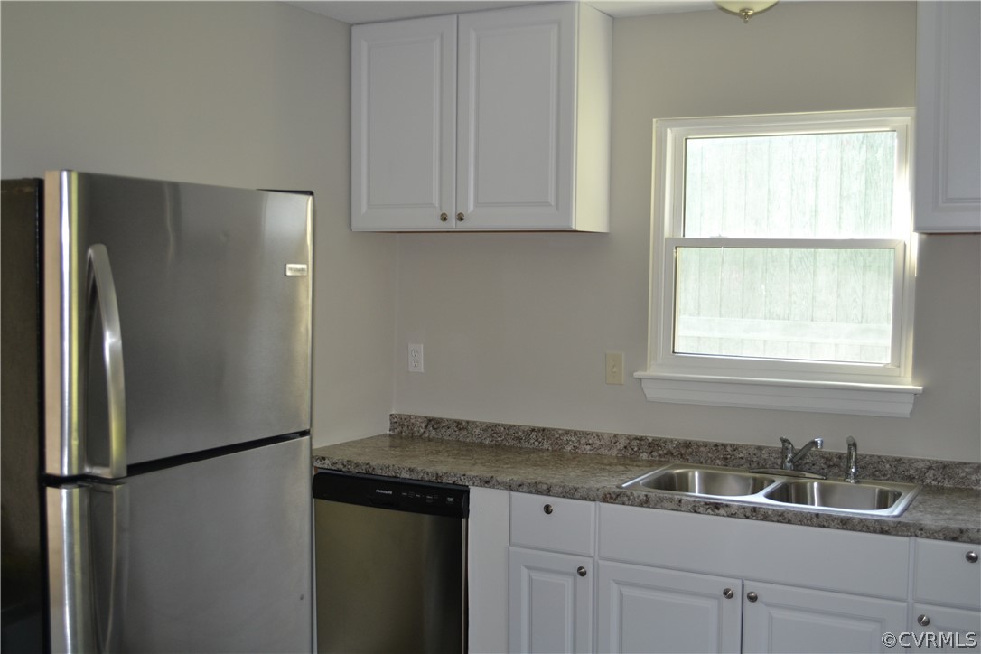 3108 Oxnard Road Richmond, VA 23223 - Photo 5 of 36 Gallery Image 5