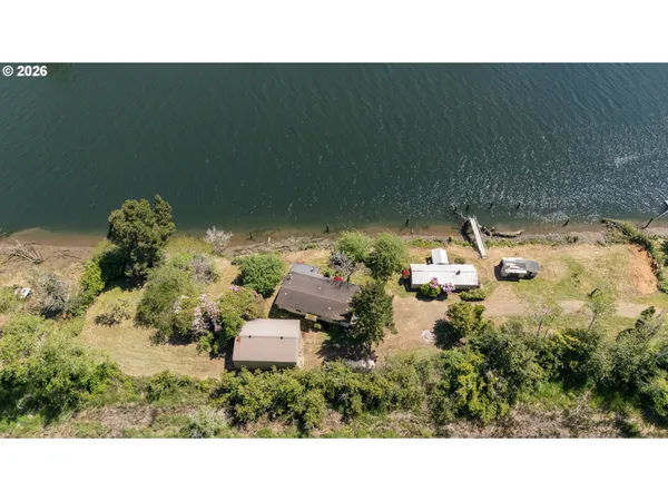 $537,000 | 8136 Highway 126, Florence, OR 97439