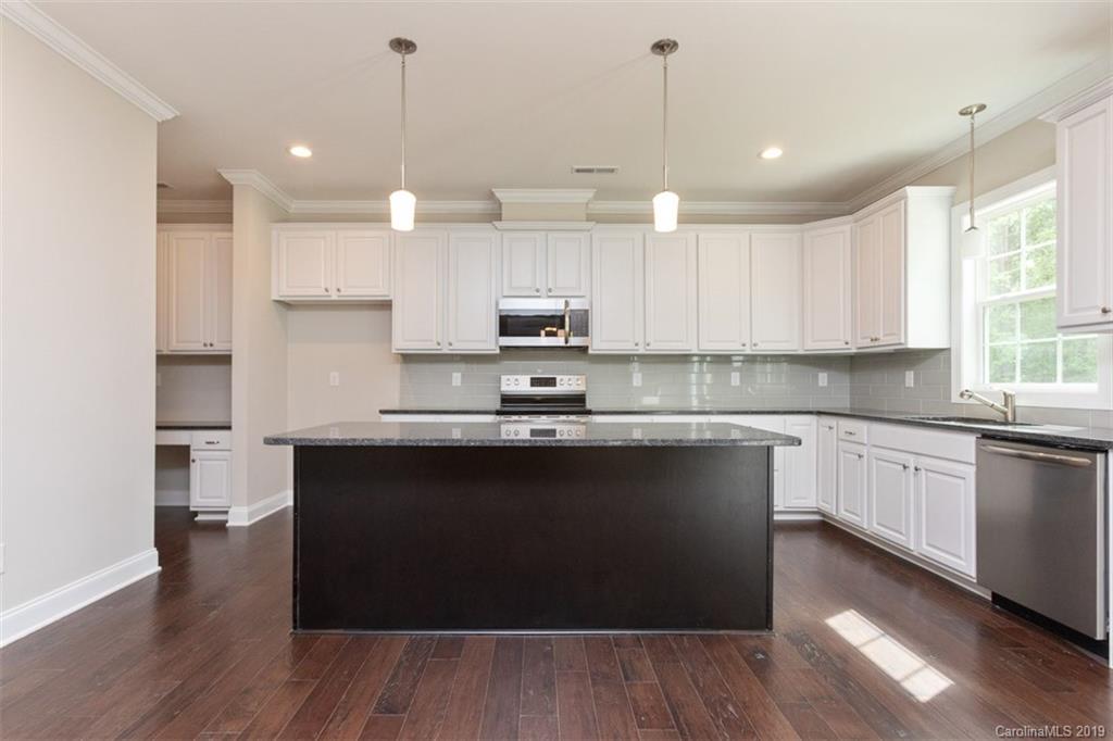 7019 Buckland Road Charlotte, NC 28278 - Photo 11 of 35 Gallery Image 11