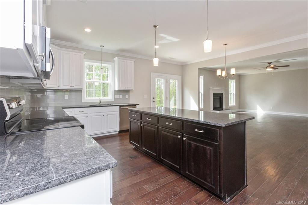 7019 Buckland Road Charlotte, NC 28278 - Photo 14 of 35 Gallery Image 14
