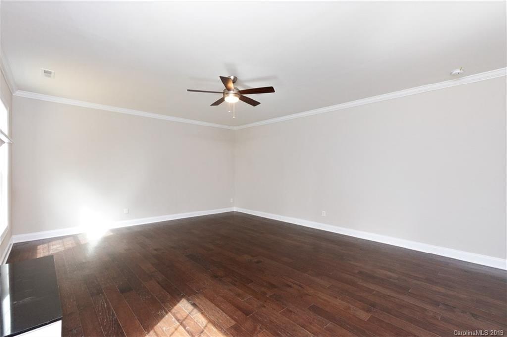 7019 Buckland Road Charlotte, NC 28278 - Photo 17 of 35 Gallery Image 17