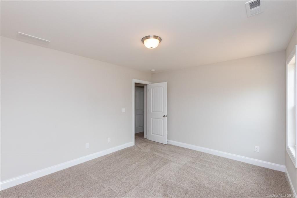 7019 Buckland Road Charlotte, NC 28278 - Photo 35 of 35 Gallery Image 35