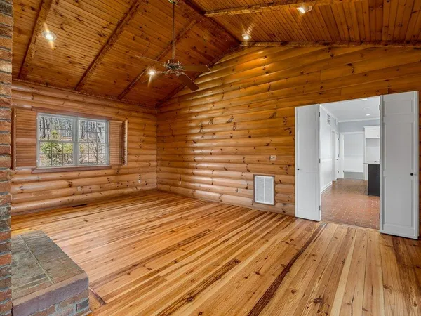 $742,500 | 315 Earles Fort Road, Landrum, SC 29356