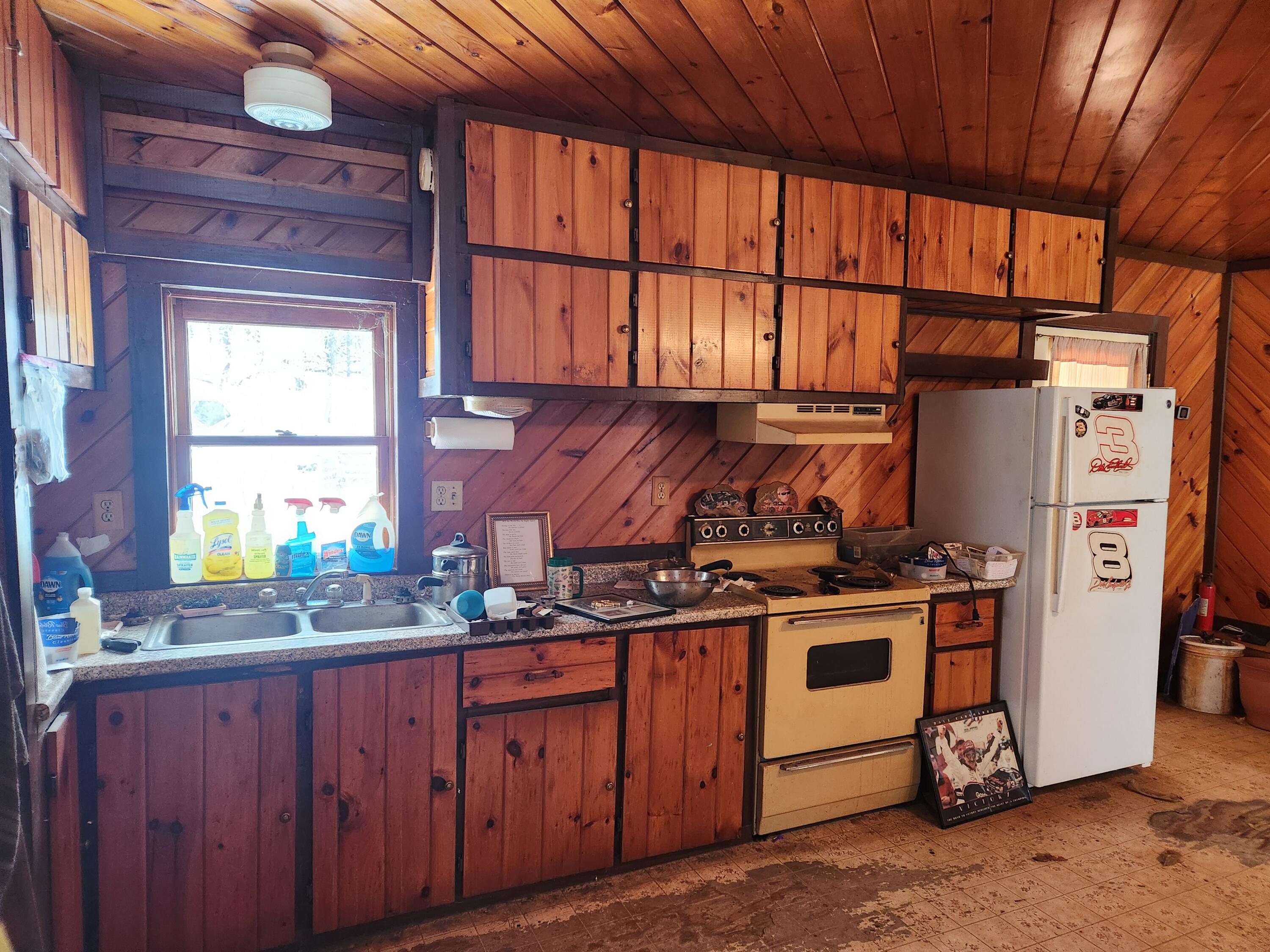 125 Cushman Hill Road Bryant Pond, ME 04219 - Photo 4 of 11 20240127_112533