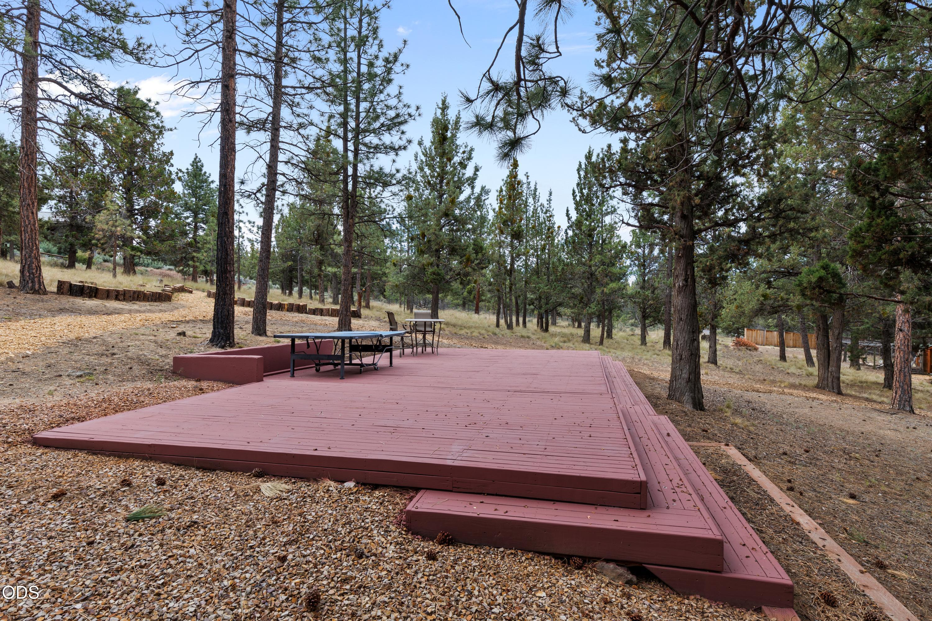 63220 Johnson Road Bend, OR 97703 - Photo 56 of 60