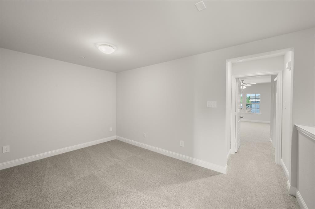 660 Sandiford Court Mansfield, TX 76063 - Photo 21 of 37 660 Sandiford- Loft-1