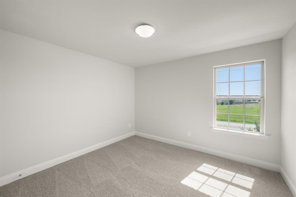 660 Sandiford Court Mansfield, TX 76063 - Photo 24 of 37 660 Sandiford- Bedroom-2