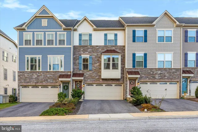 $574,990 | 10327 Quillback Street, New Market, MD 21774