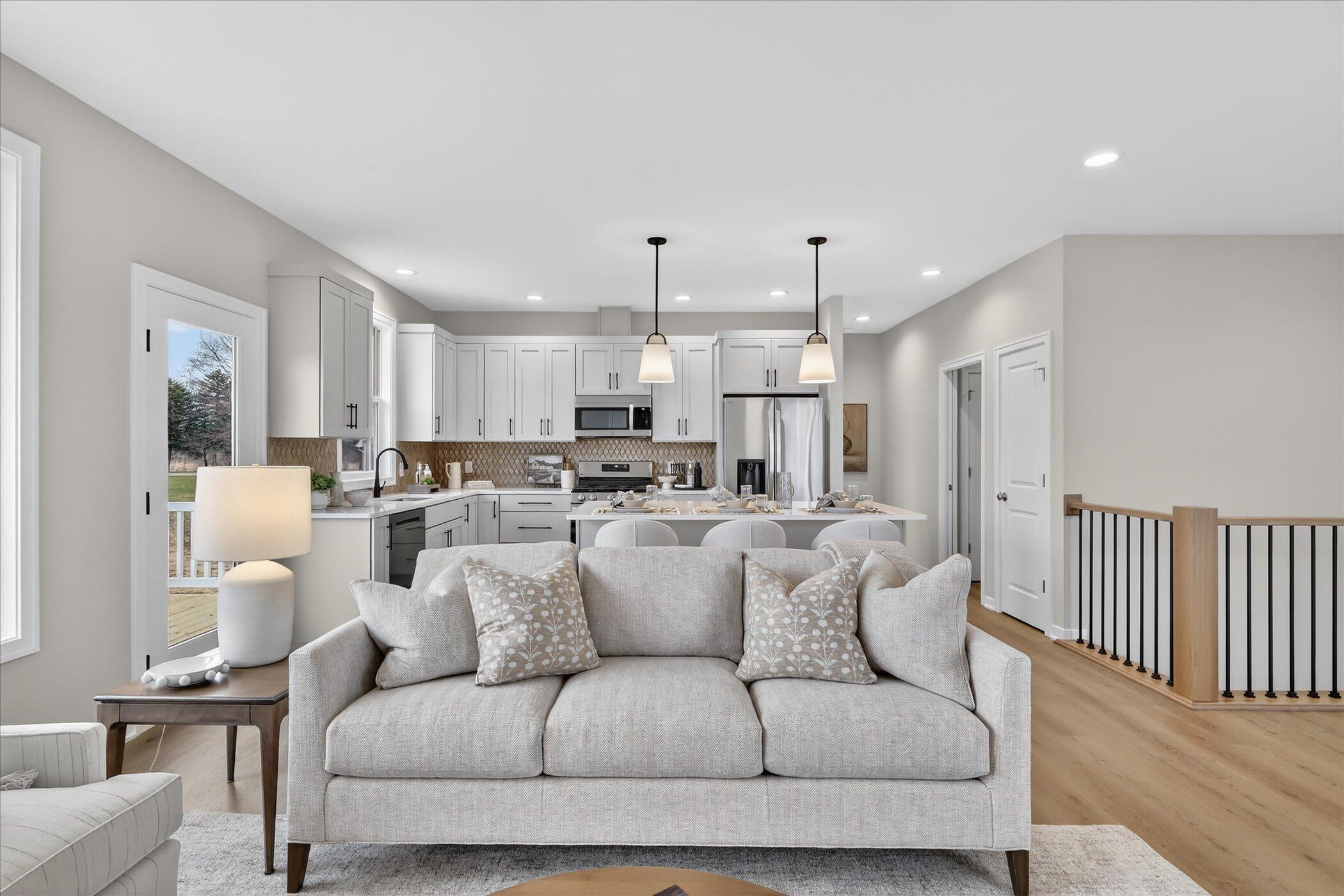 14323 Bridgeview Pointe Vicksburg, MI 49097 - Photo 12 of 34 Living Room