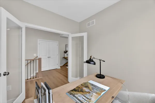 $469,900 | 14323 Bridgeview Pointe, Vicksburg, MI 49097