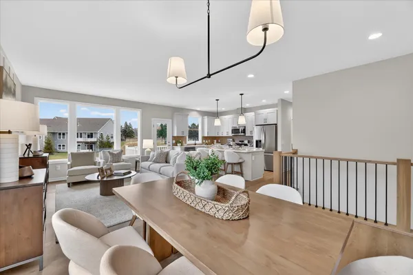 $469,900 | 14323 Bridgeview Pointe, Vicksburg, MI 49097