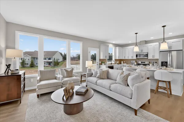 $469,900 | 14323 Bridgeview Pointe, Vicksburg, MI 49097