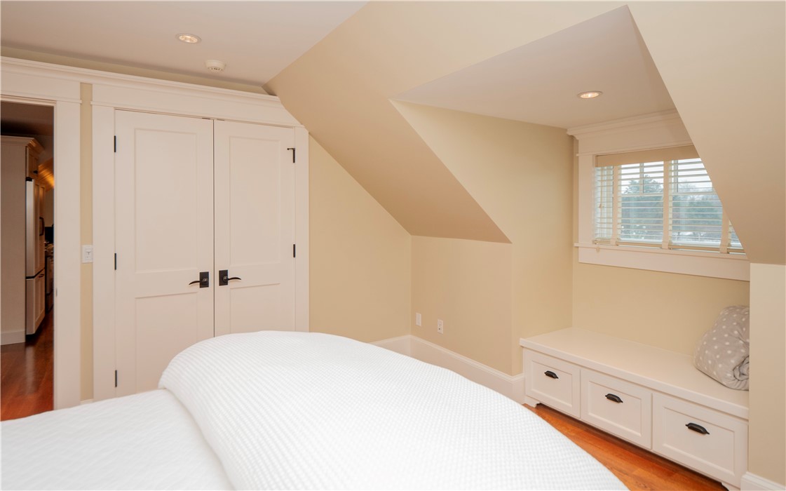 58 Ridge Road Newport, RI 02840 - Photo 39 of 47