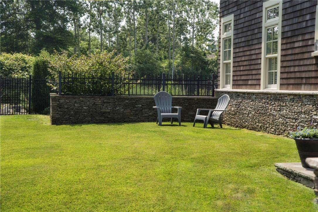 58 Ridge Road Newport, RI 02840 - Photo 46 of 47
