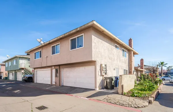 $895,000 | 100 Nedra Court, Sacramento, CA 95822