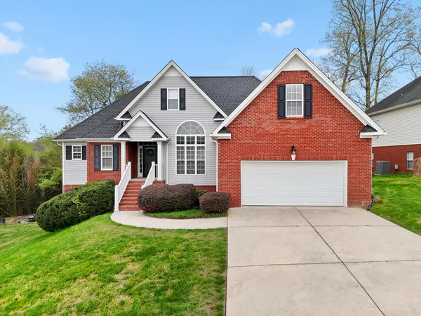 $519,900 | 7821 Slatermill Drive, Ooltewah, TN 37363