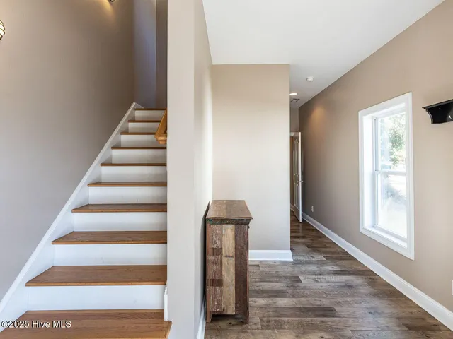 $758,500 | 129 Sunset Drive, Cedar Point, NC 28584