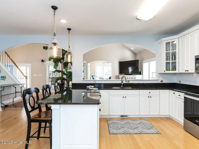 $758,500 | 129 Sunset Drive, Cedar Point, NC 28584