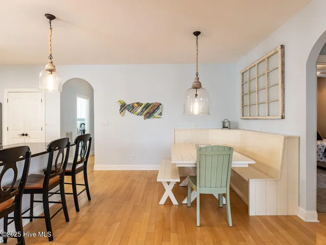 $758,500 | 129 Sunset Drive, Cedar Point, NC 28584