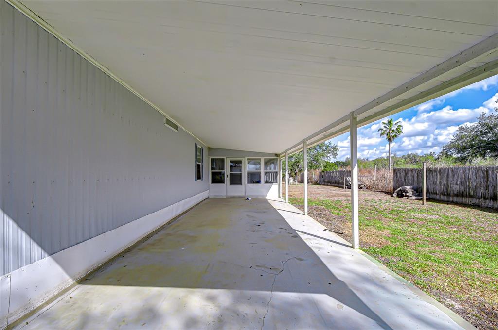 36305 Sunshine Road Zephyrhills, FL 33541 - Photo 19 of 30 Gallery Image 19