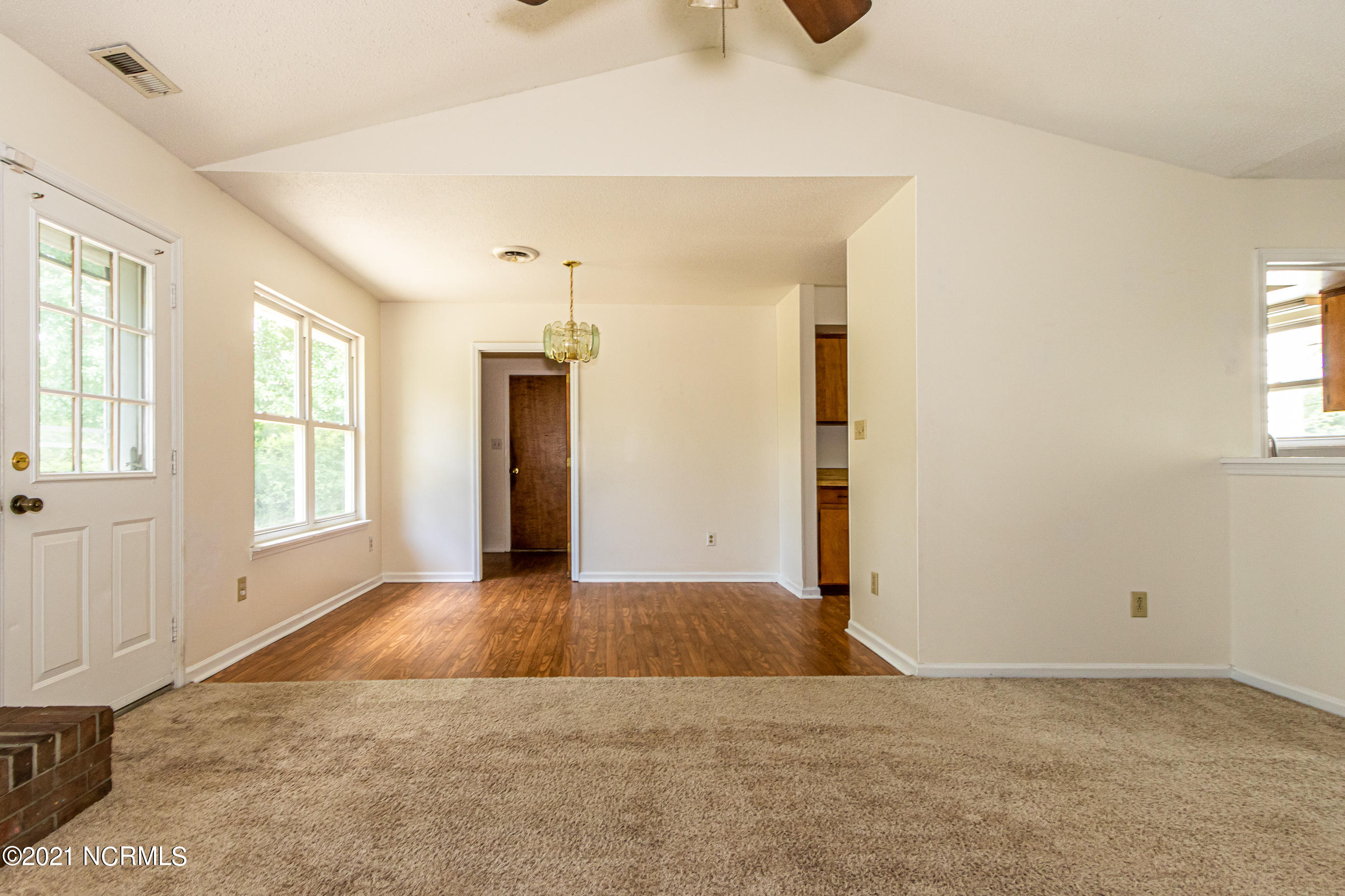 202 Dennis Road Jacksonville, NC 28546 - Photo 8 of 35 LindaY (1 of 1)-12