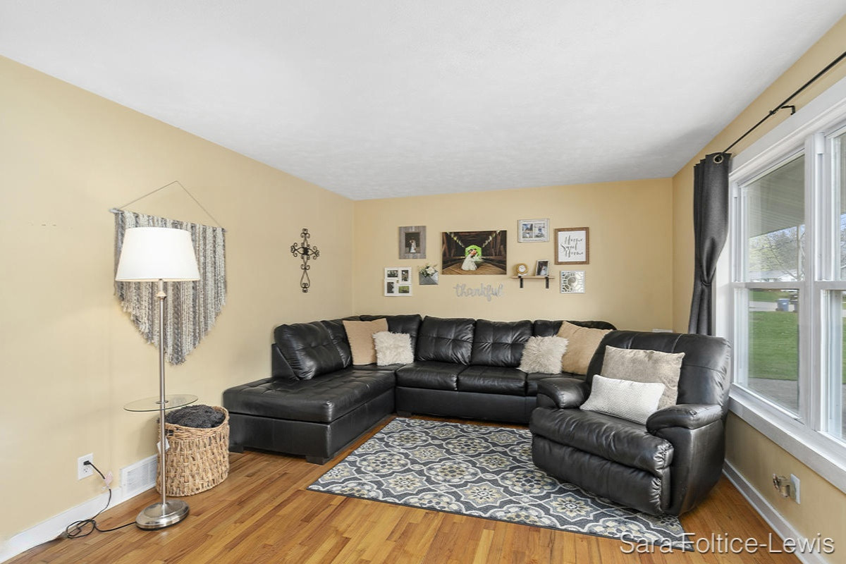 7319 Terrace Lane Jenison, MI 49428 - Photo 12 of 28 IMG_1006