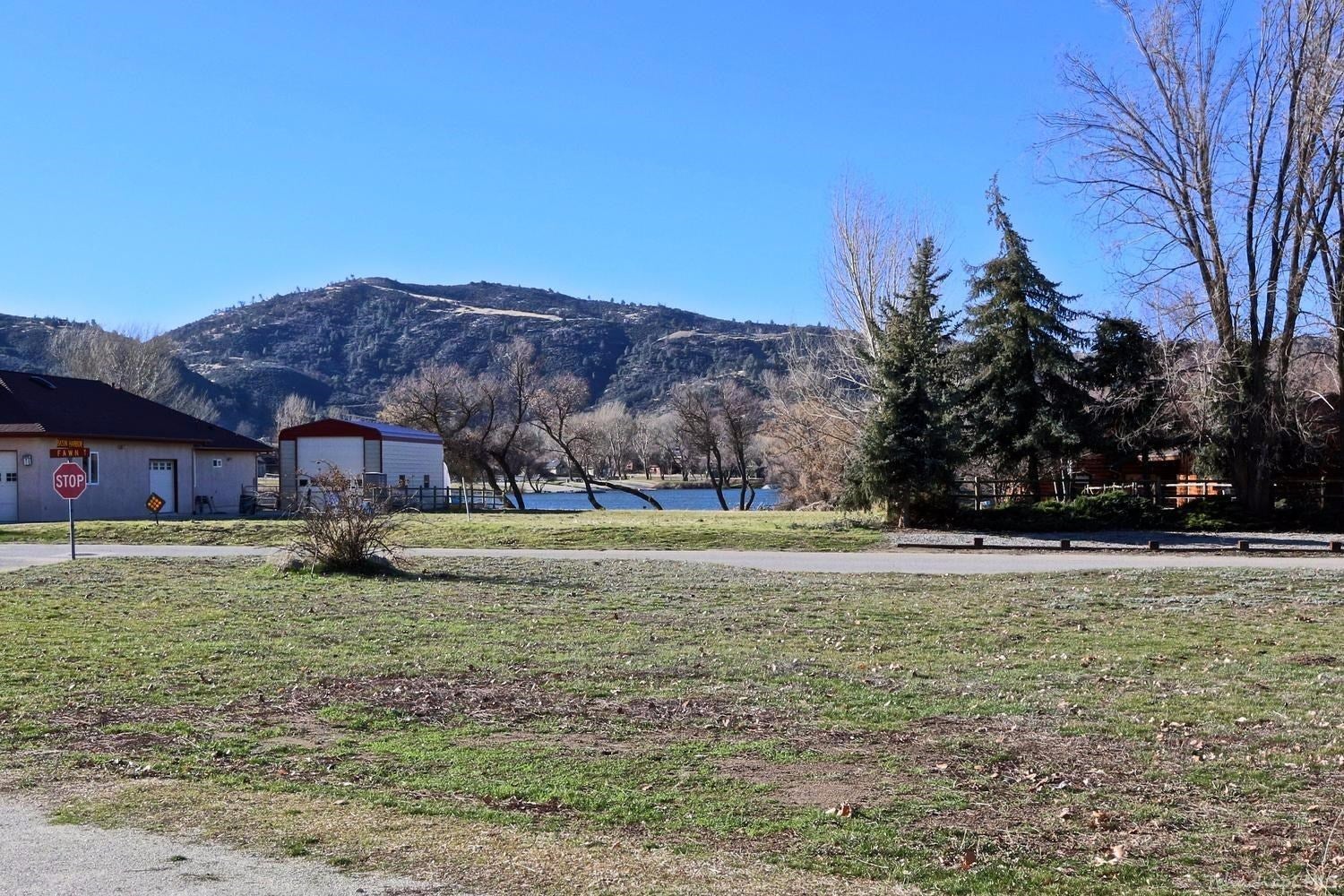 29501 Fawn Way Tehachapi, CA 93561 - Photo 3 of 37 Gallery Image 3