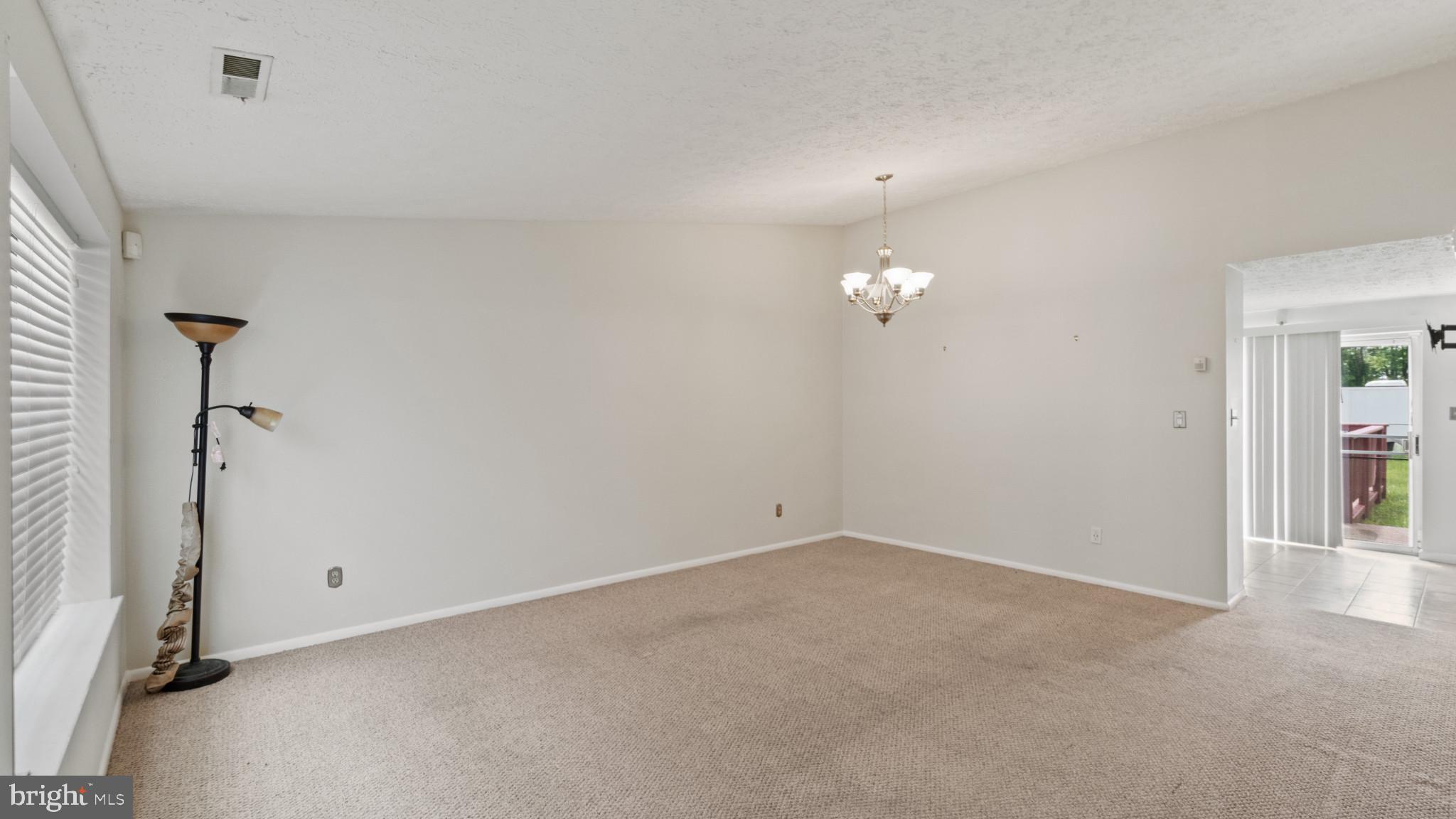 412 Trimblefields Drive Edgewood, MD 21040 - Photo 15 of 44 Living Room