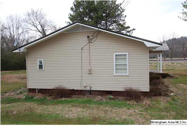 38 Pinson Road Anniston, AL 36201 - Photo 3 of 23