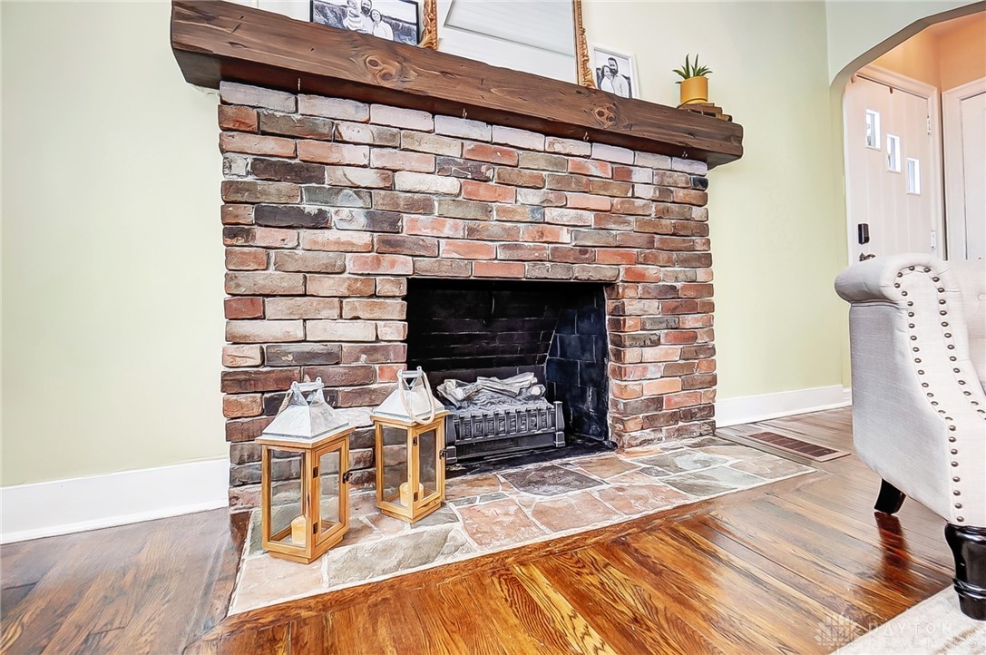 2420 Shroyer Road Dayton, OH 45419 - Photo 4 of 36