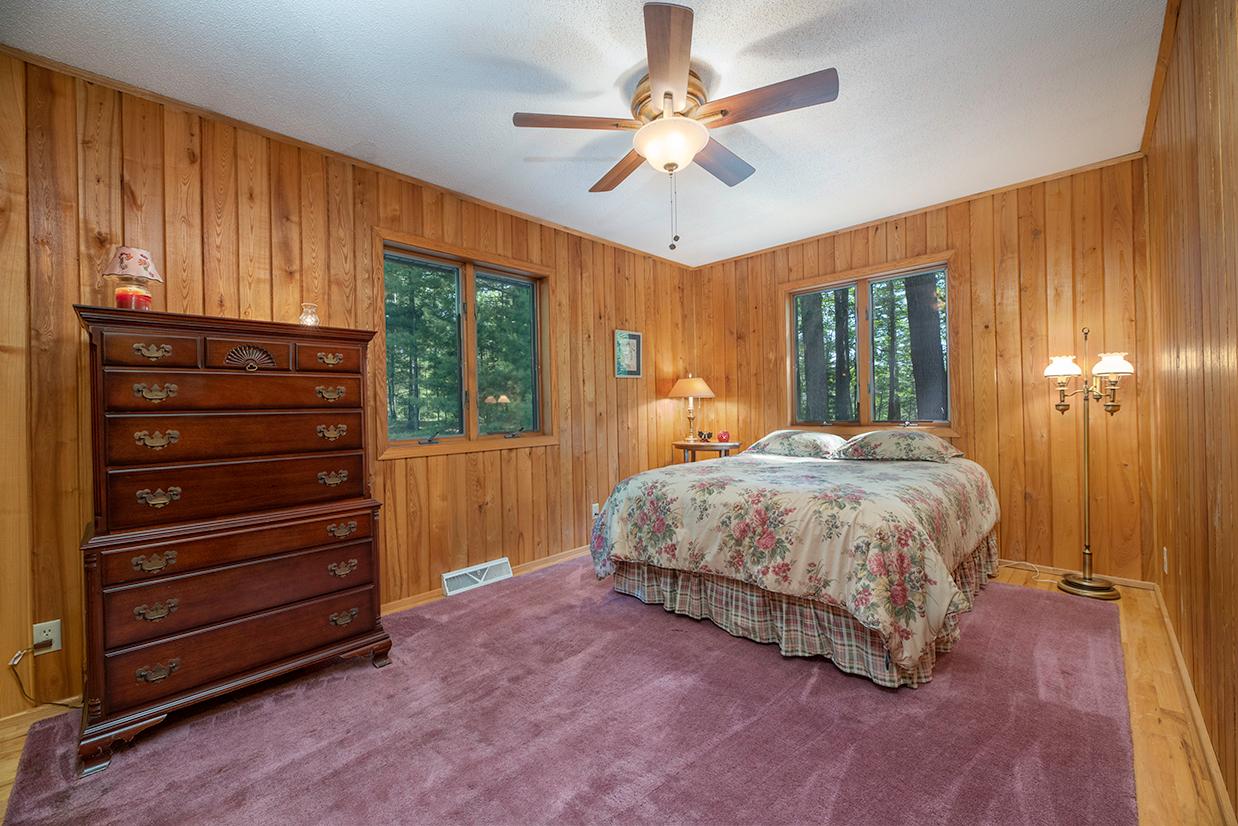 4294 Lakeshore Drive Rhinelander, WI 54501 - Photo 7 of 34 Gallery Image 7
