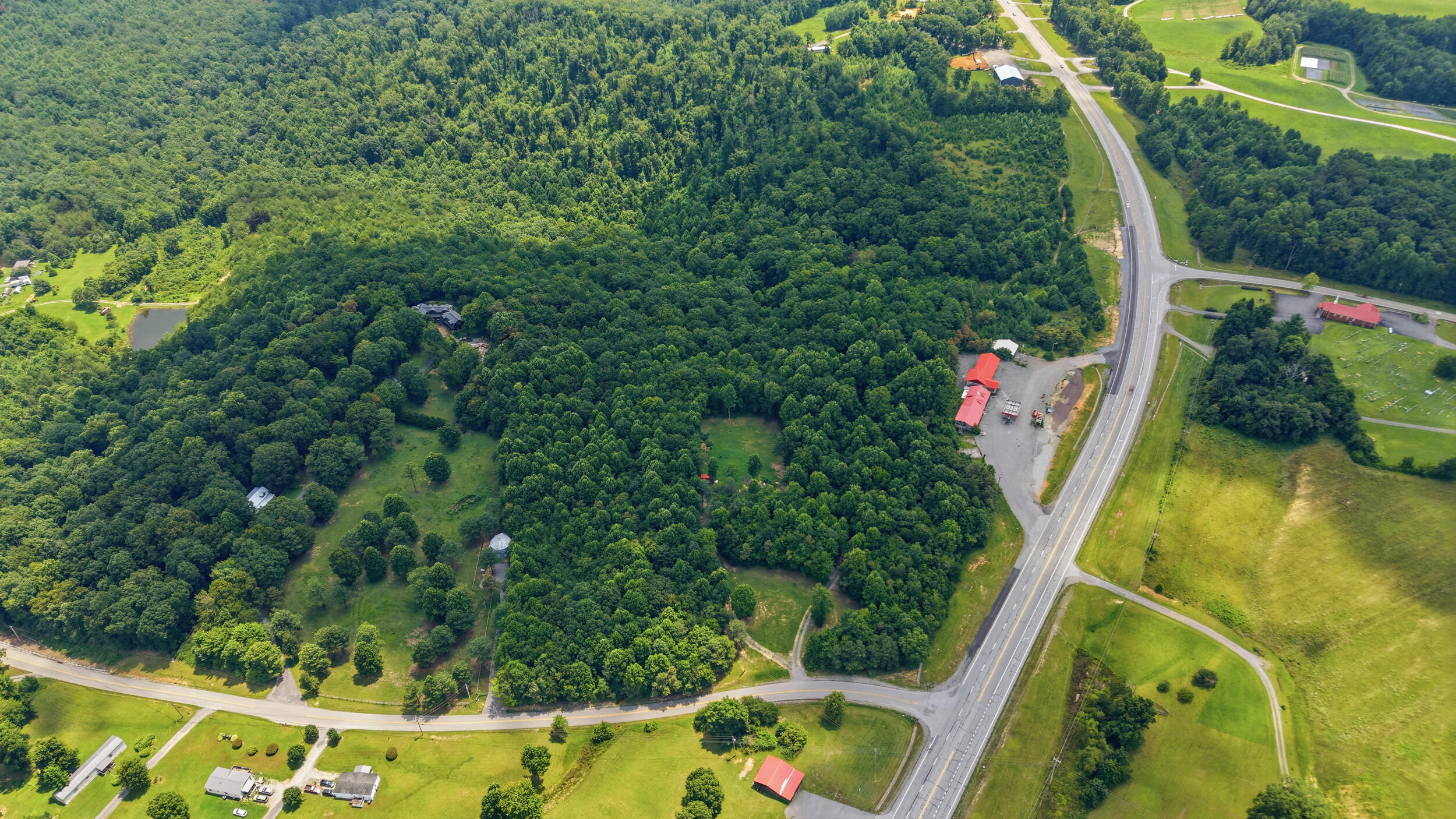 40 McCarver Loop Road Dunlap, TN 37327 - Photo 9 of 11 40 mccarver loop rd-2
