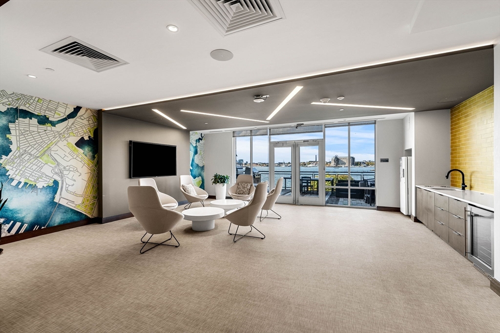 45 Lewis Street, Unit 601 Boston, MA 02128 - Photo 27 of 30