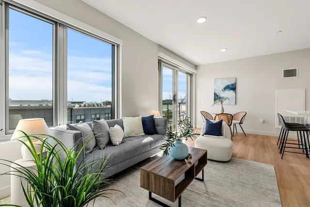 $799,000 | 45 Lewis Street, Unit 601, Boston, MA 02128