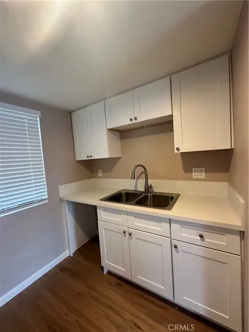 $2,300 | 4971 Brooks Street, Unit 2, Riverside, CA 92506