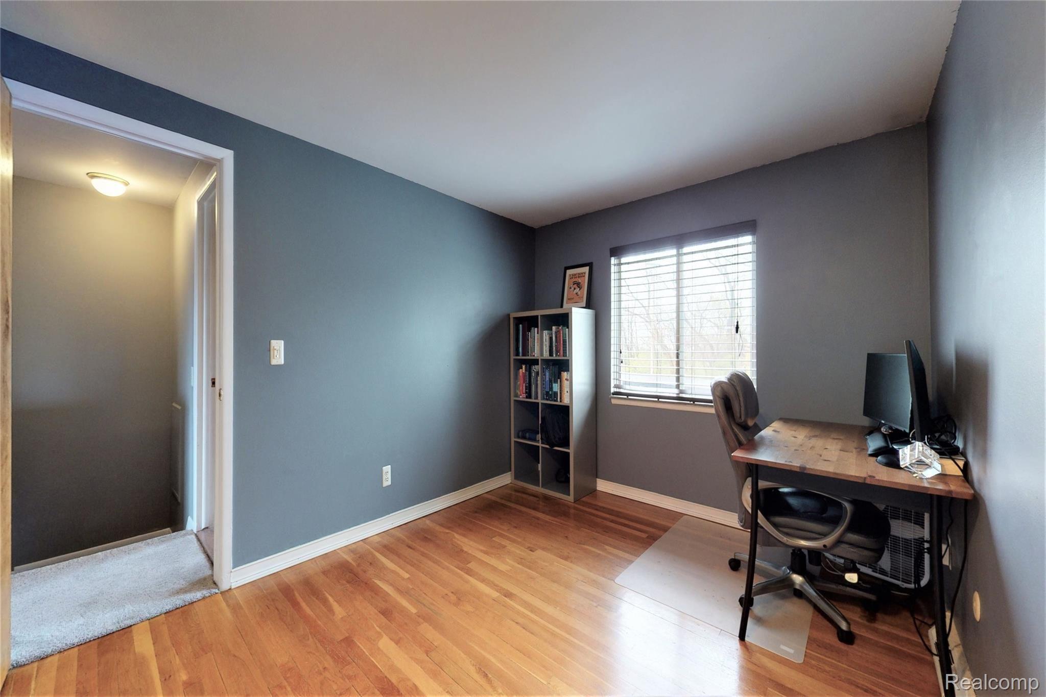 406 Baldwin Avenue Rochester, MI 48307 - Photo 13 of 28 Bedroom1.2