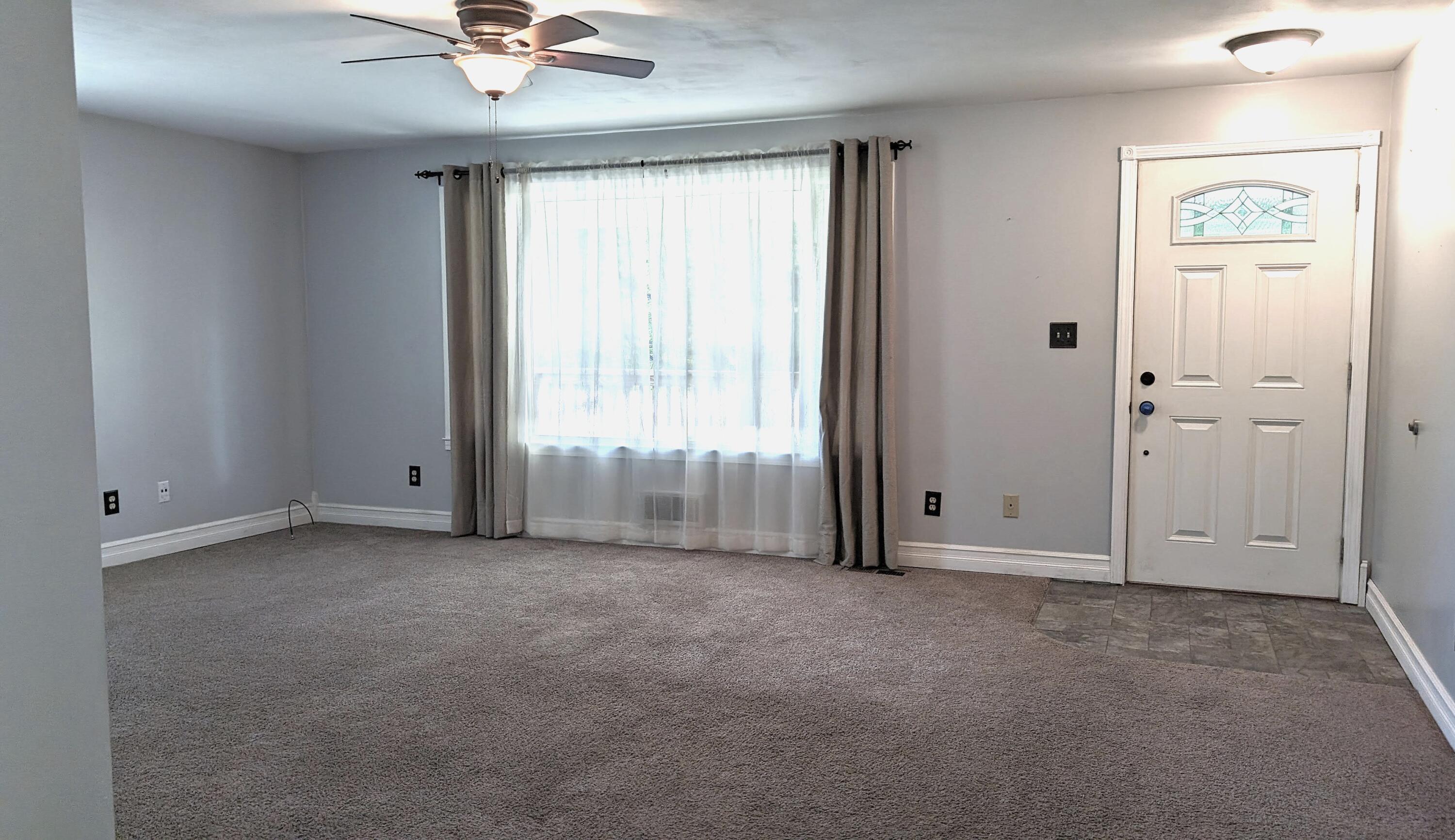 280 South Baldwin Road Clarkston, MI 48348 - Photo 13 of 47 liv rm 2