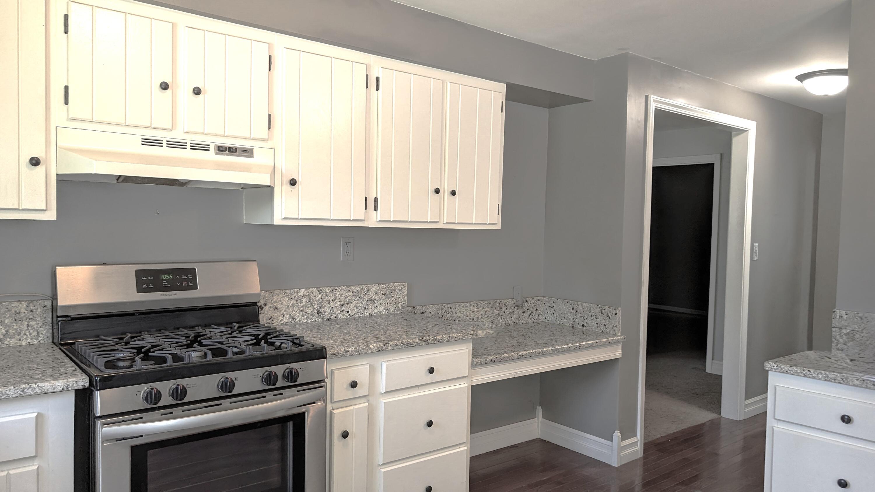 280 South Baldwin Road Clarkston, MI 48348 - Photo 18 of 47 Updated kitchen