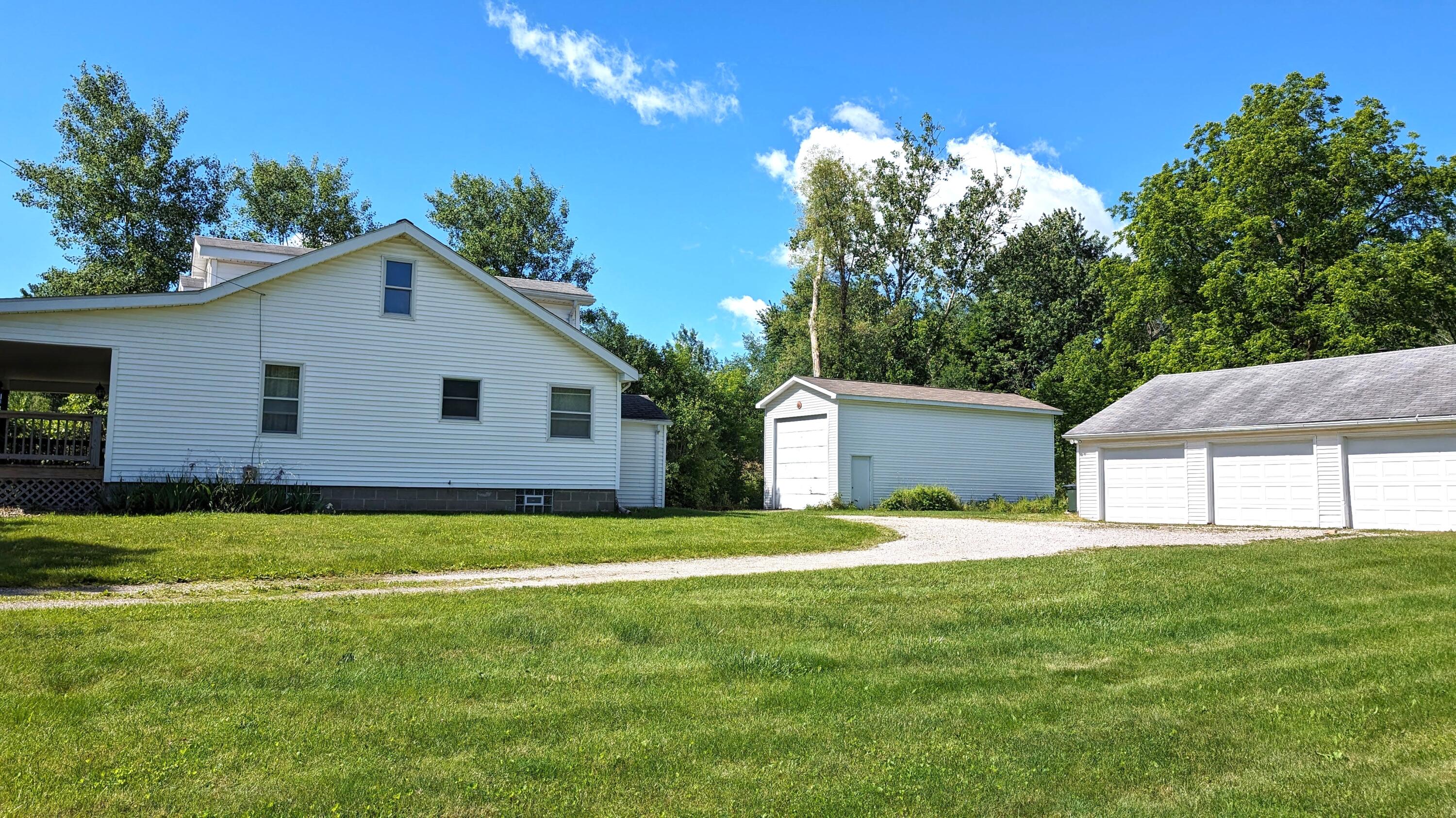 280 South Baldwin Road Clarkston, MI 48348 - Photo 8 of 47 House and outbuildings