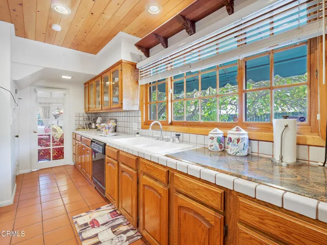 $2,200,000 | 2393 Allen Avenue, Altadena, CA 91001