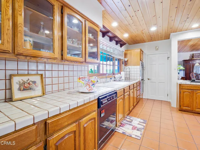 $2,200,000 | 2393 Allen Avenue, Altadena, CA 91001