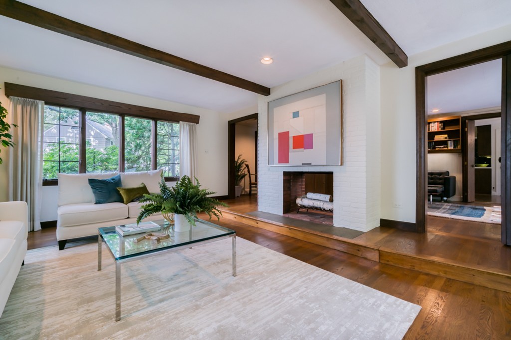 14 Ledgewood Road Newton, MA 02461 - Photo 3 of 21 Gallery Image 3