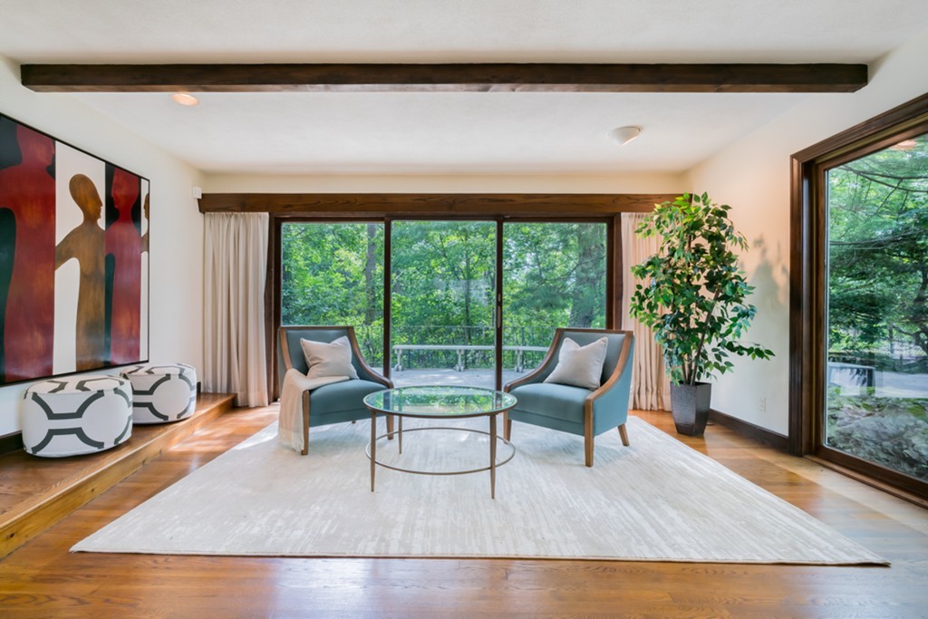 14 Ledgewood Road Newton, MA 02461 - Photo 4 of 21 Gallery Image 4