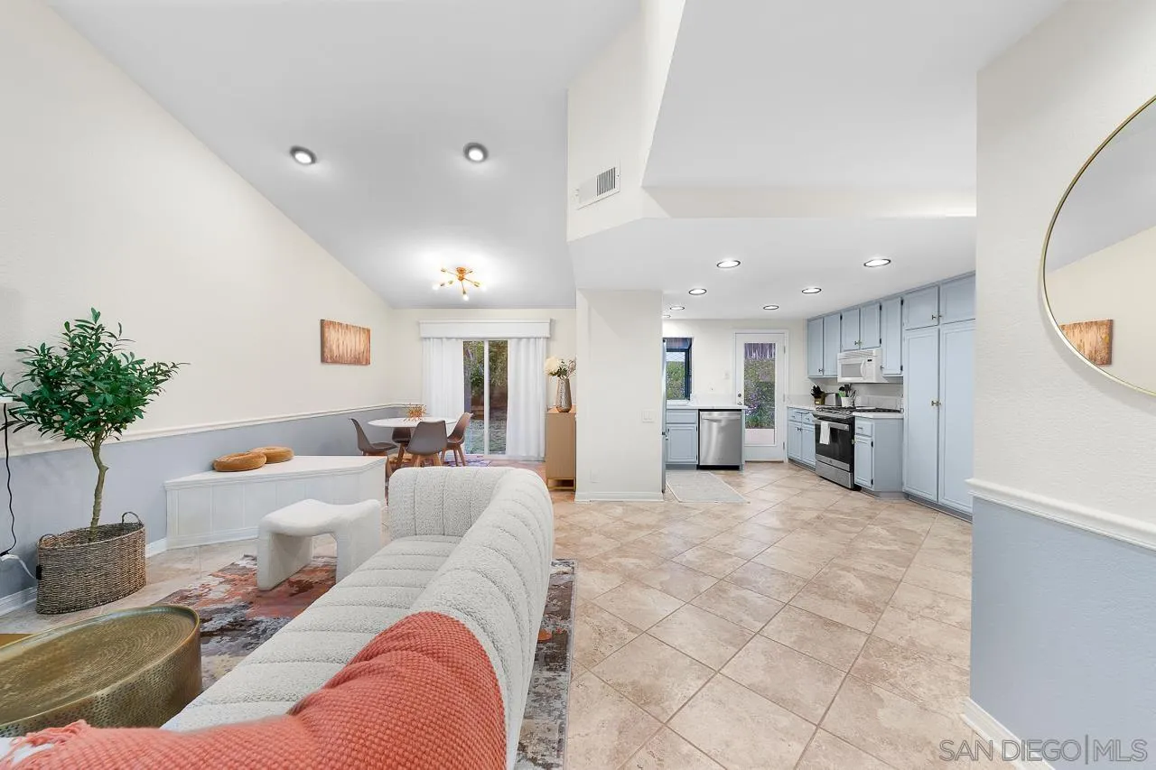 1018 Bridle Path Way Oceanside, CA 92057 - Photo 16 of 51