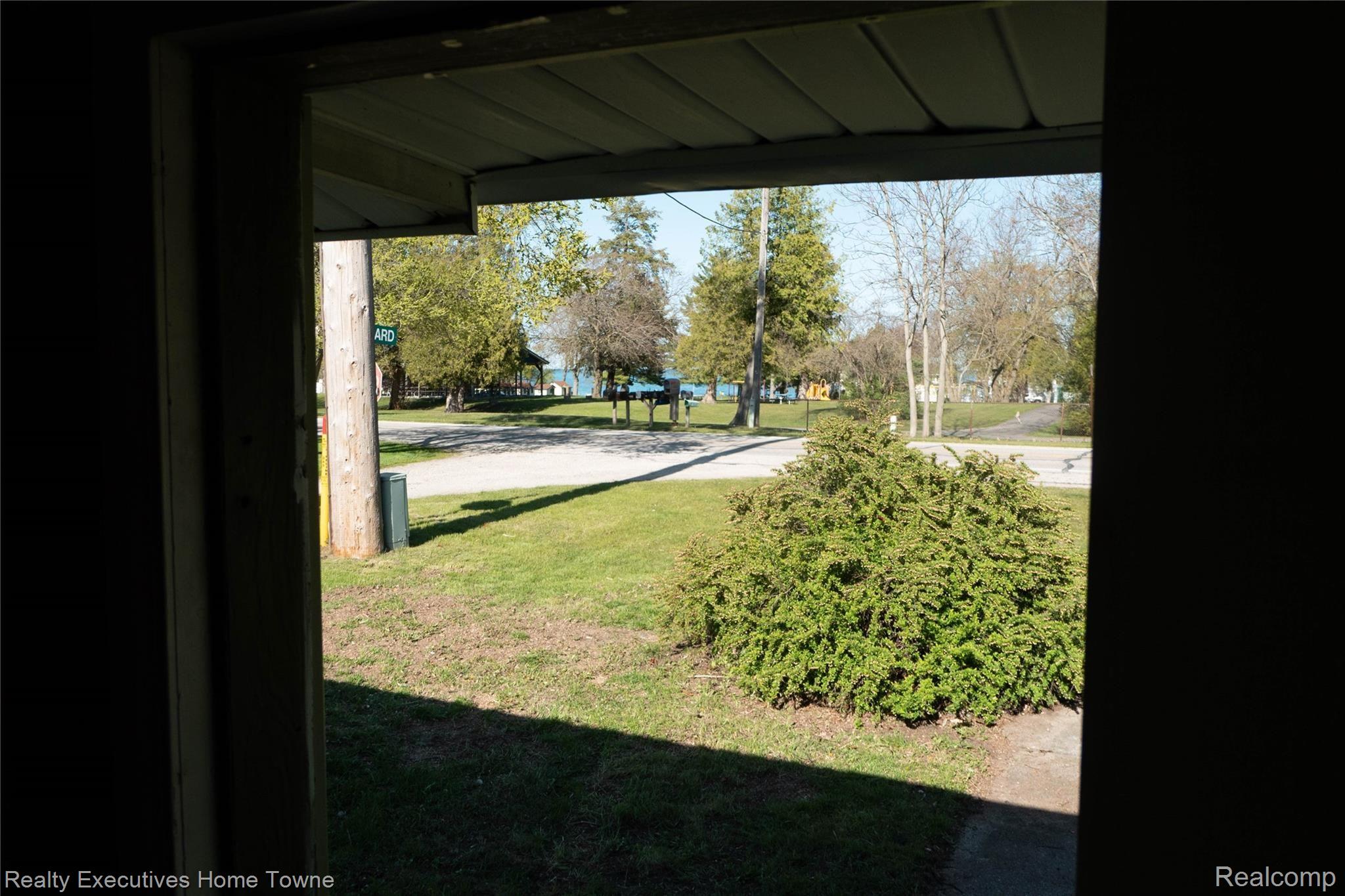 7961 Lakeshore Road Fort Gratiot, MI 48059 - Photo 11 of 37 View from front proch