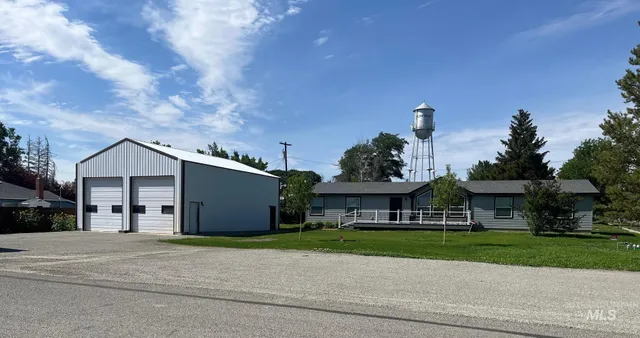 $465,000 | 110 East Latah Avenue, Richfield, ID 83349