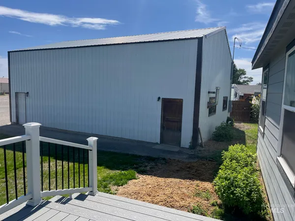 $464,900 | 110 East Latah Avenue, Richfield, ID 83349