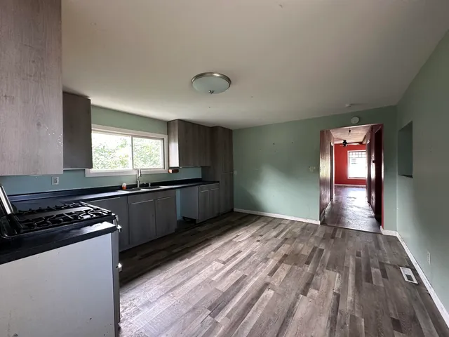 $84,900 | 1109 17th Avenue, Menominee, MI 49858