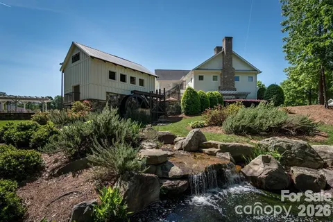 $639,000 | 2009 Burton Point Court, Waxhaw, NC 28173