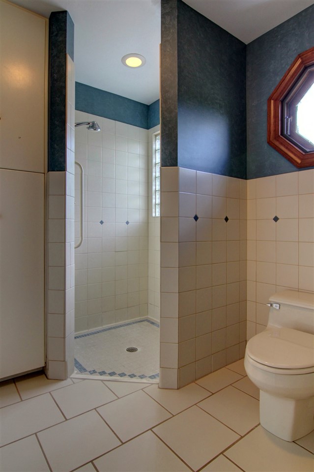 592 Switchback Road New Market, VA 22844 - Photo 21 of 49 Gallery Image 21